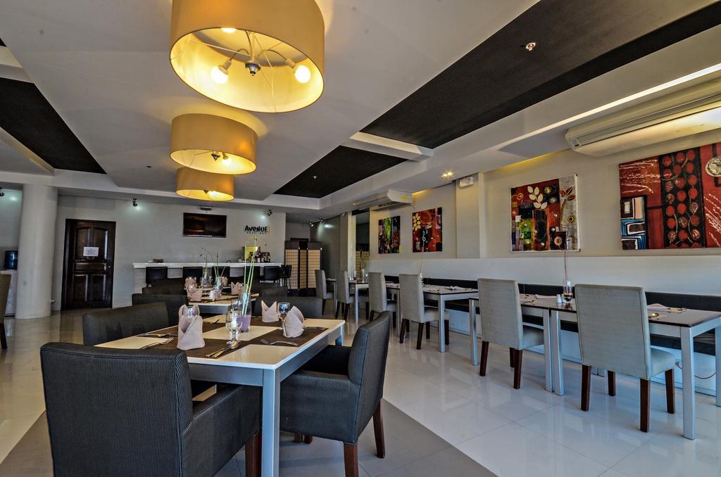 Empire Suites Hotel Puerto Princesa Extérieur photo