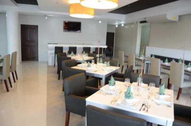Empire Suites Hotel Puerto Princesa Extérieur photo